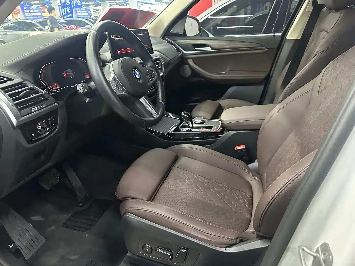 BMW X3 2023 xDrive30i Leading Edition M Sport Package — миниатюра 17