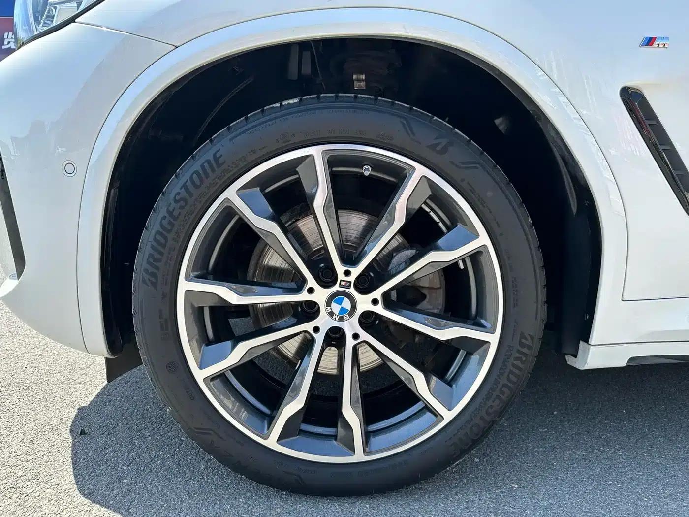 BMW X3 2023 xDrive30i Leading Edition M Sport Package — миниатюра 7