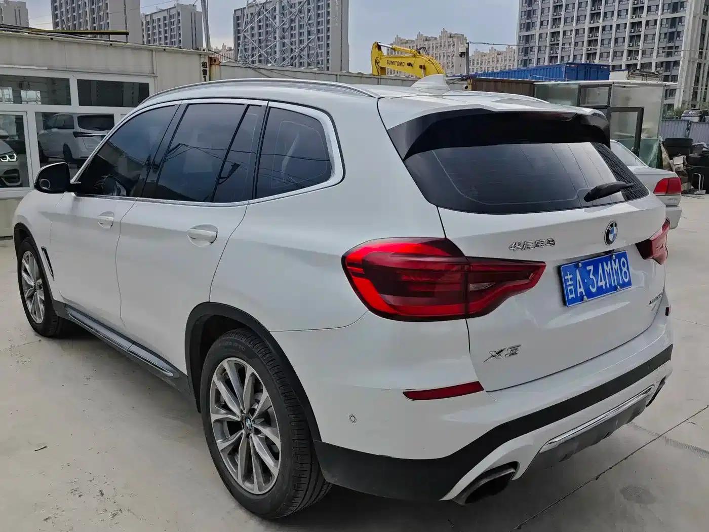 BMW X3 2020 xDrive25i Luxury Package — миниатюра 8