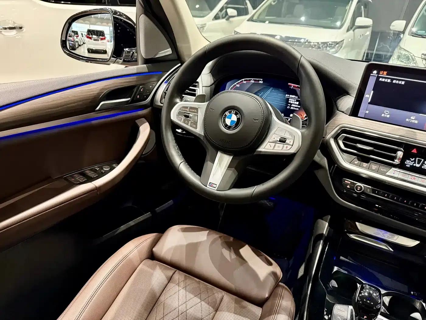 BMW X3 2023 xDrive30i Leading Edition M Sport Package — миниатюра 12