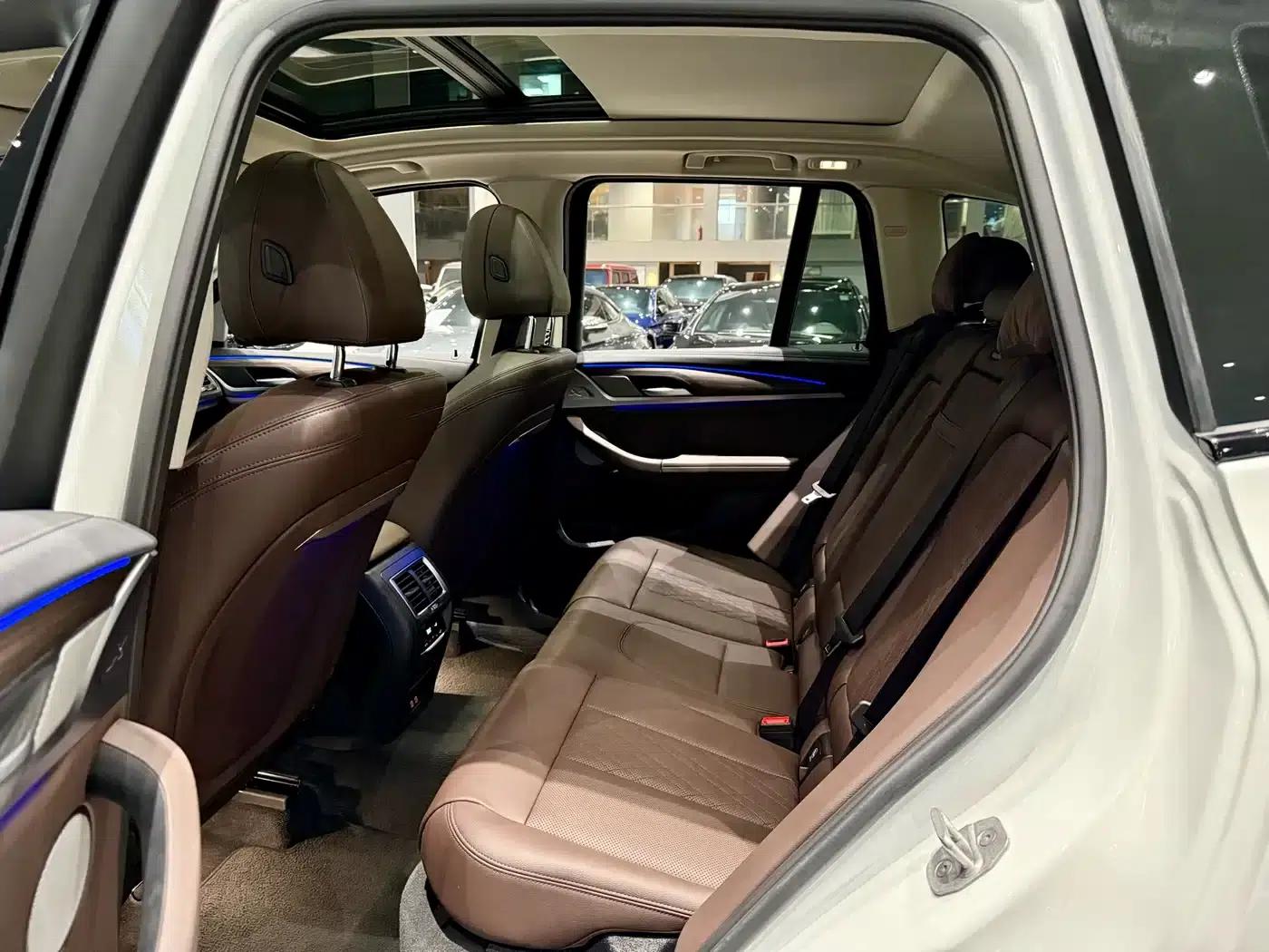 BMW X3 2023 xDrive30i Leading Edition M Sport Package — миниатюра 5