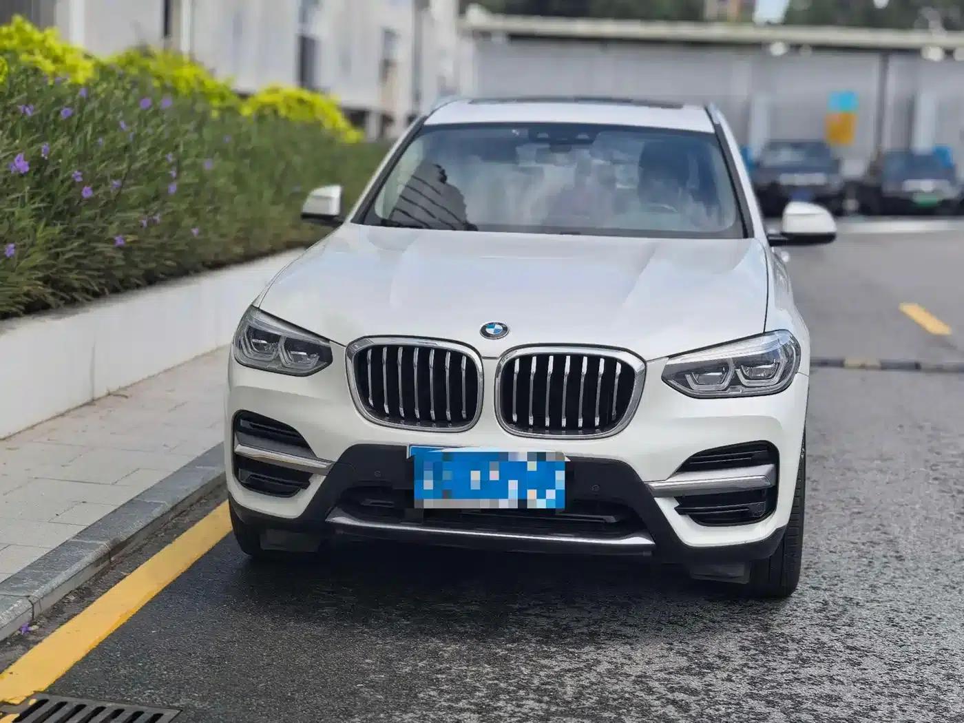 BMW X3 2021 xDrive28i Luxury Package — миниатюра 2