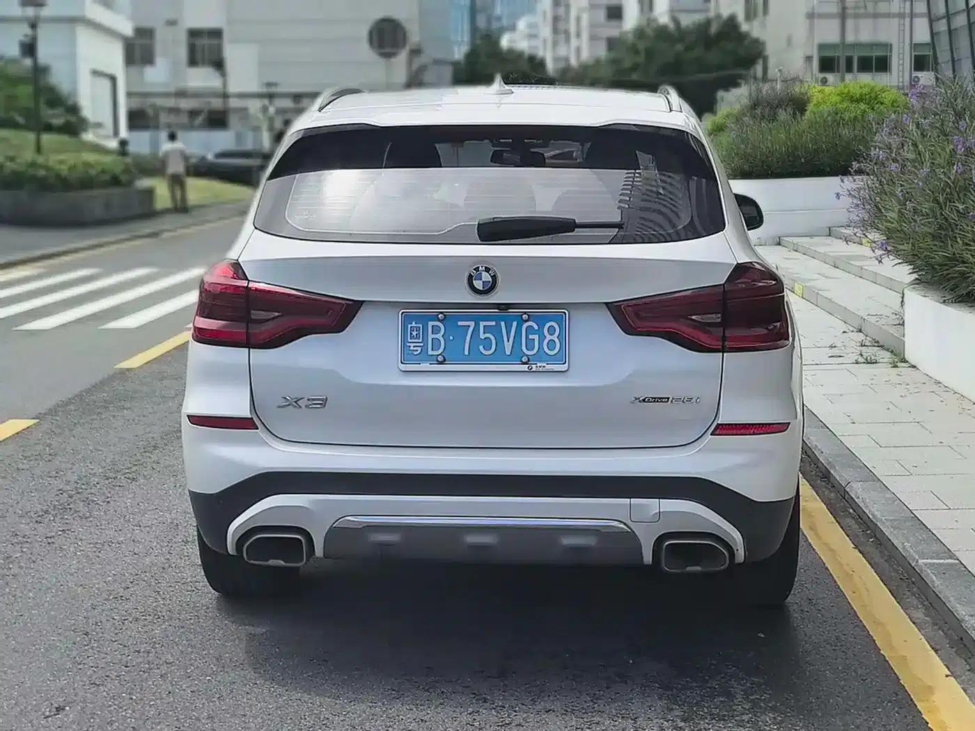 BMW X3 2021 xDrive28i Luxury Package — миниатюра 4