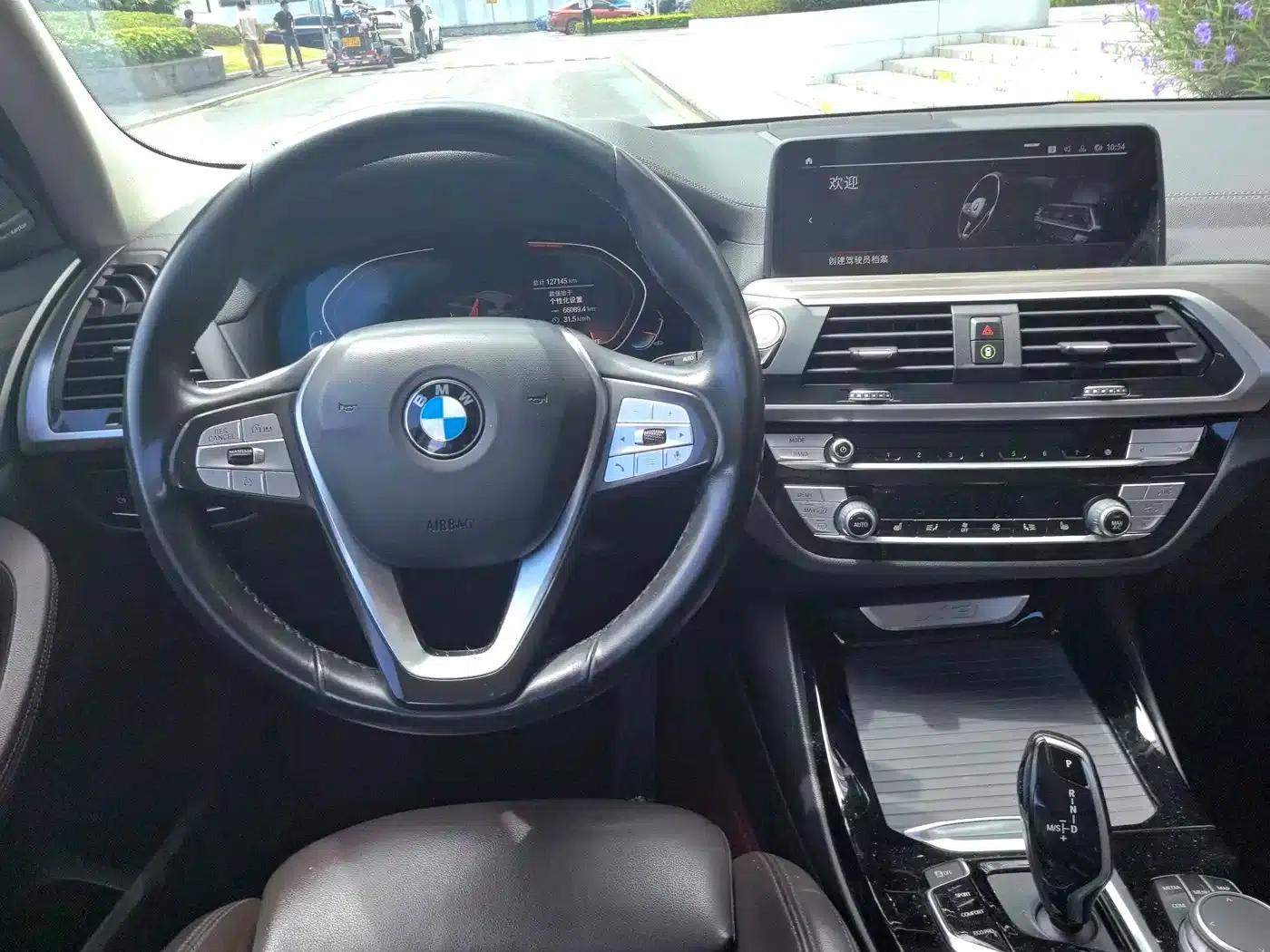BMW X3 2021 xDrive28i Luxury Package — миниатюра 10