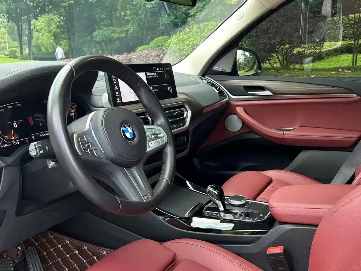 BMW X3 2022 xDrive30i Leading Edition M Sport Package — миниатюра 8