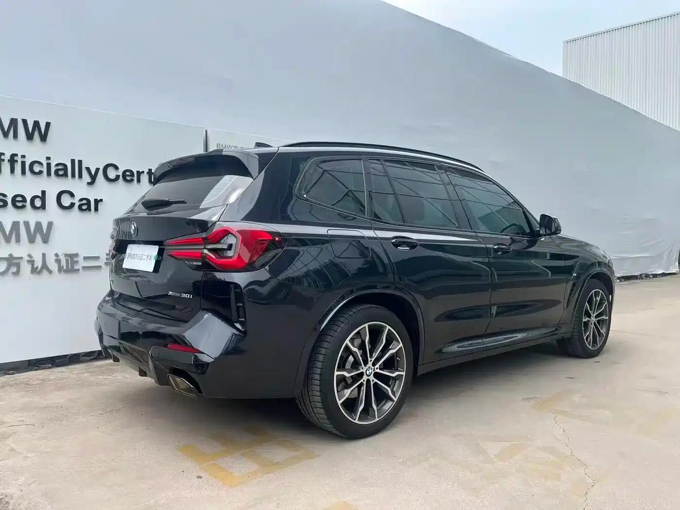 BMW X3 2023 xDrive30i Leading Edition M Sport Package — миниатюра 3