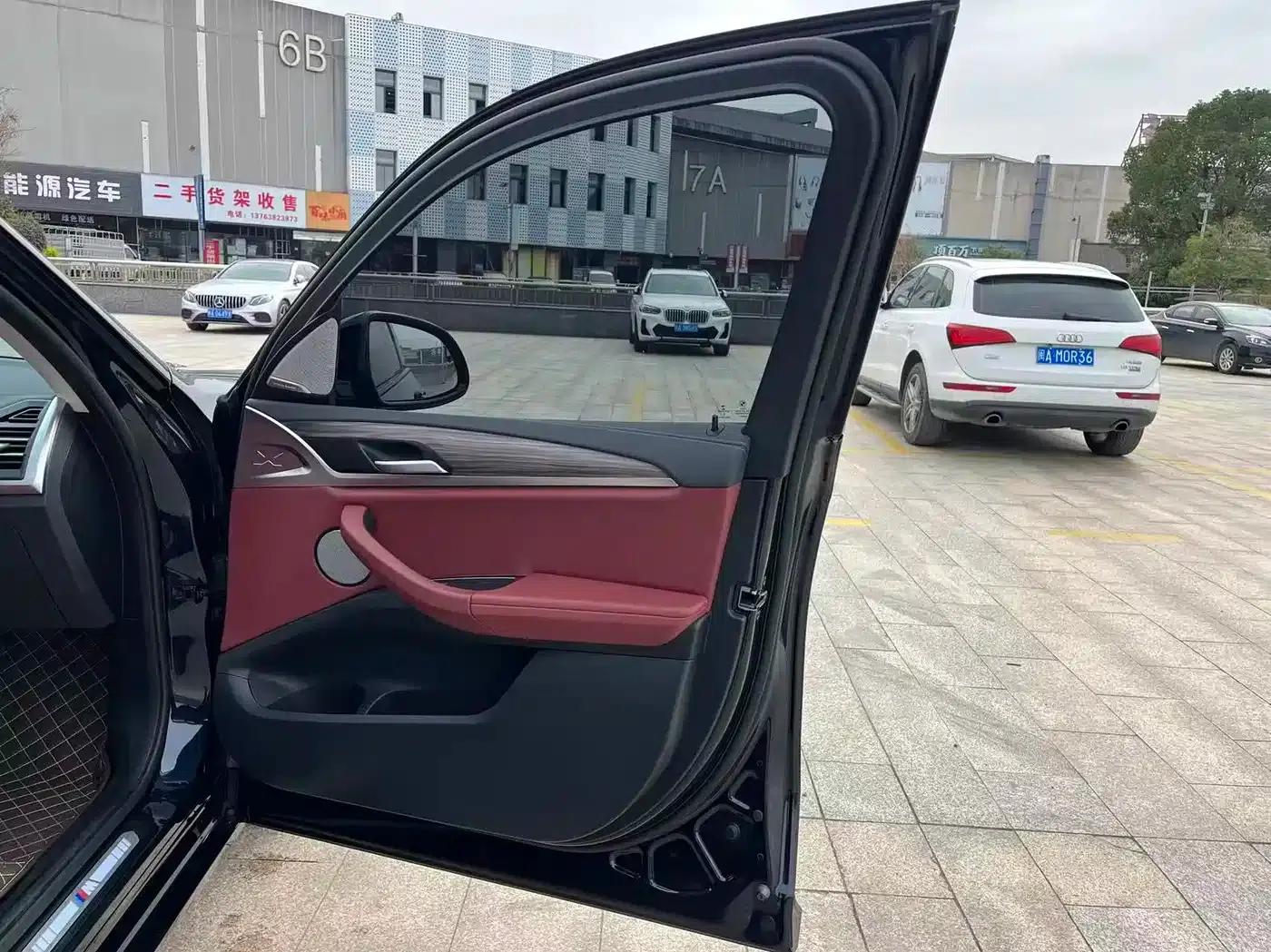 BMW X3 2022 Facelift xDrive30i Leading Edition M Sport Package — миниатюра 28