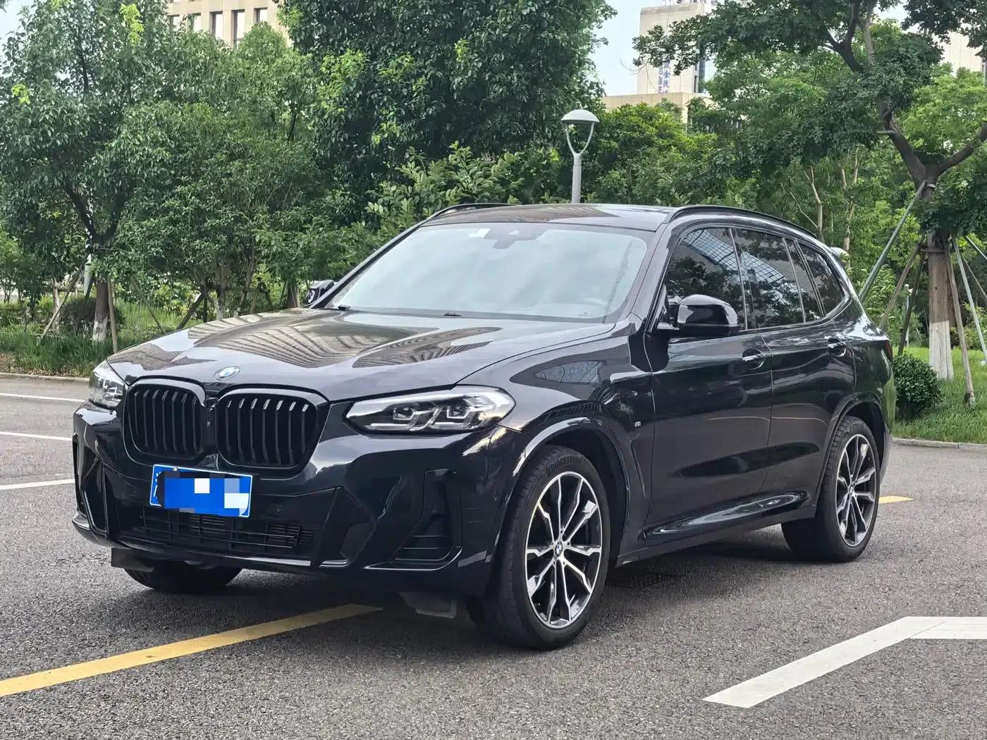 BMW X3 2022 xDrive30i Leading Edition M Sport Package — миниатюра 1