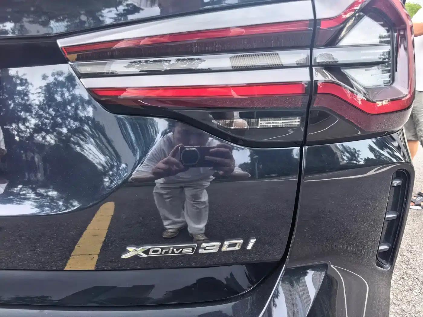 BMW X3 2022 xDrive30i Leading Edition M Sport Package — миниатюра 11