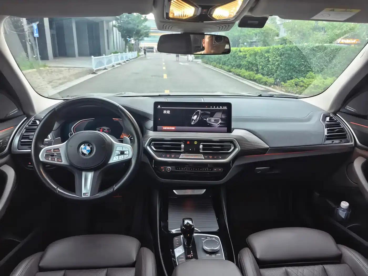BMW X3 2022 xDrive30i Leading Edition M Sport Package — миниатюра 8
