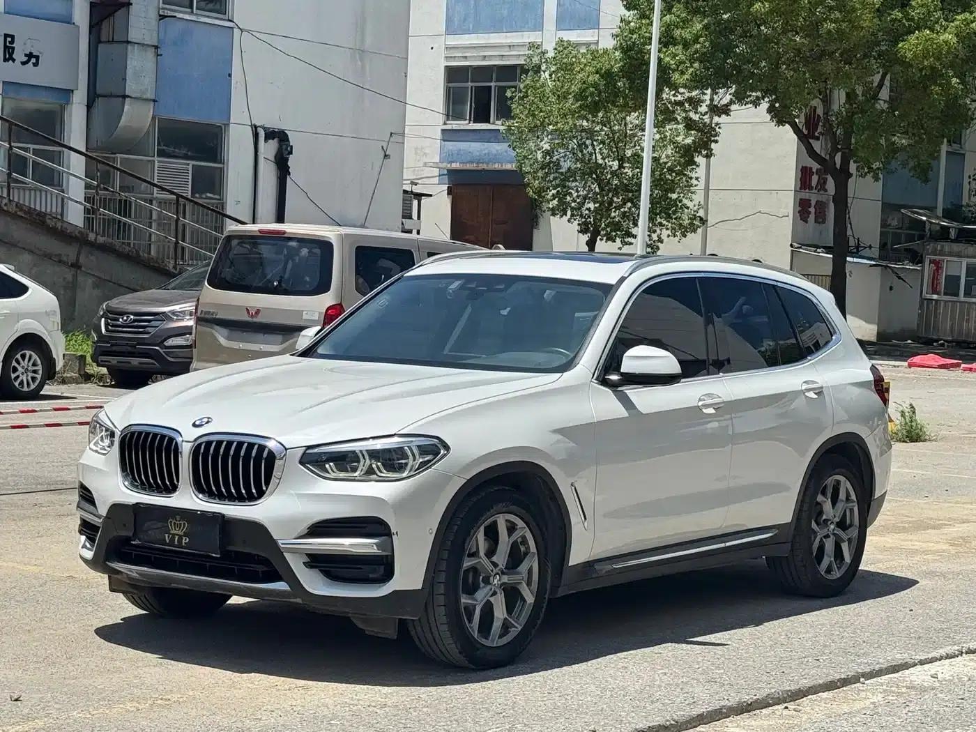 BMW X3 2021 Facelift xDrive28i Luxury Package — миниатюра 1
