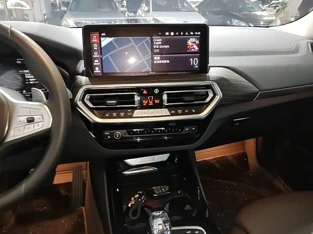 BMW X3 2023 Facelift xDrive30i Leading Edition M Sport Package — миниатюра 13