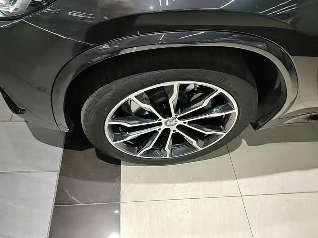 BMW X3 2023 Facelift xDrive30i Leading Edition M Sport Package — миниатюра 23