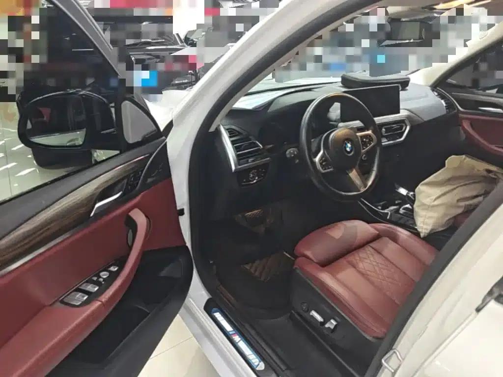 BMW X3 2022 xDrive30i Leading Edition M Sport Package — миниатюра 16