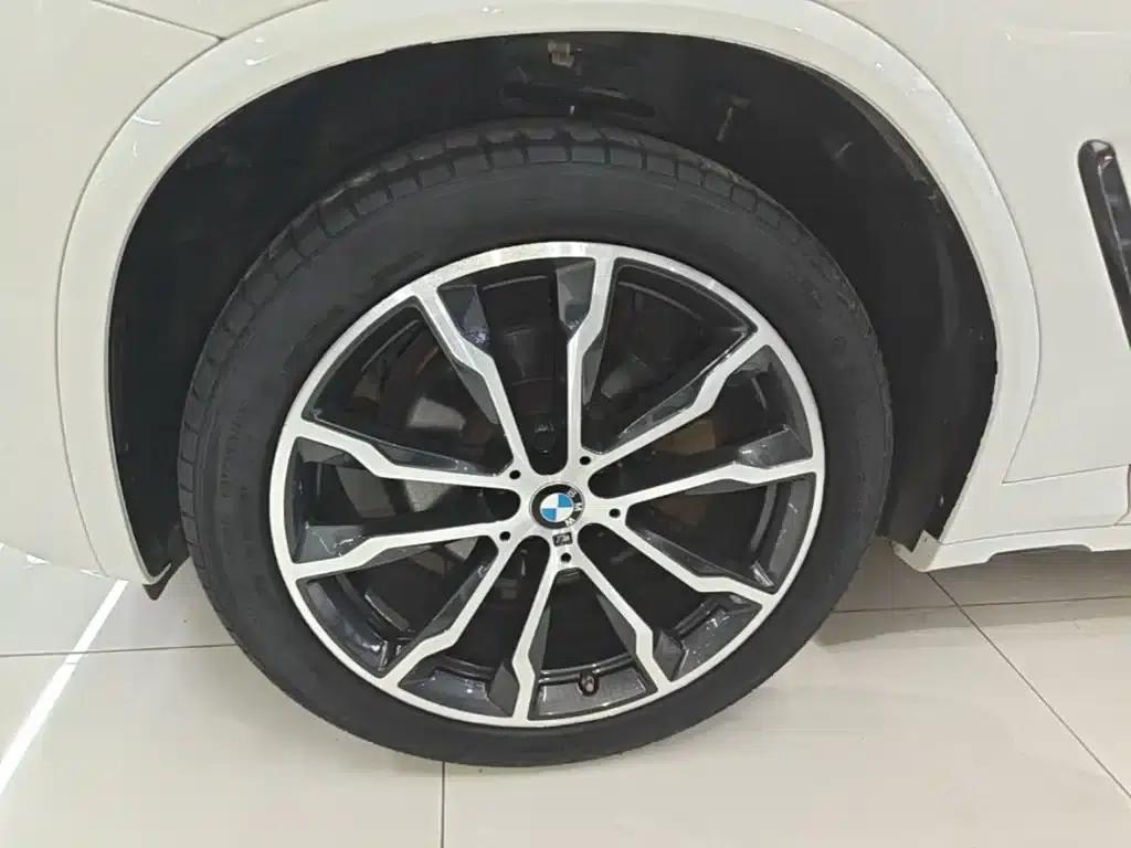 BMW X3 2022 xDrive30i Leading Edition M Sport Package — миниатюра 23