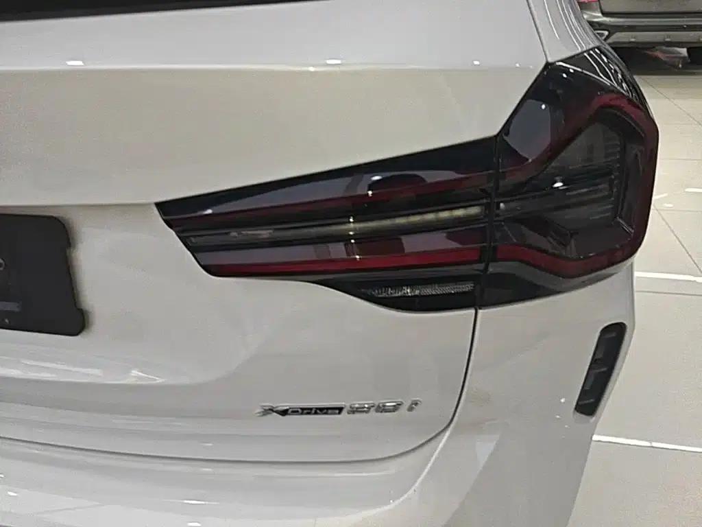 BMW X3 2022 xDrive30i Leading Edition M Sport Package — миниатюра 8