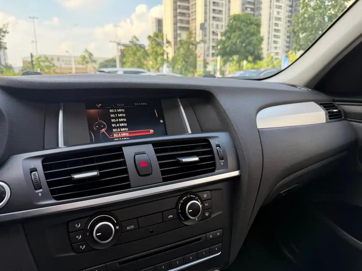 2016 BMW X3 sDrive20i (Imported) — миниатюра 14