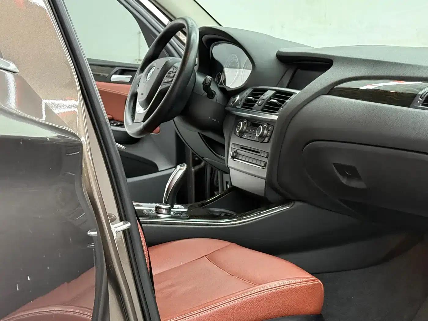 BMW X3 (Imported) 2011 xDrive28i Luxury — миниатюра 7