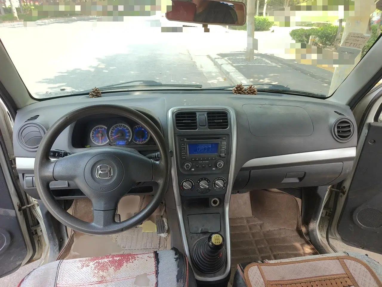 Suzuki Wagon R X5 2015 1.4L Luxury Model — миниатюра 9