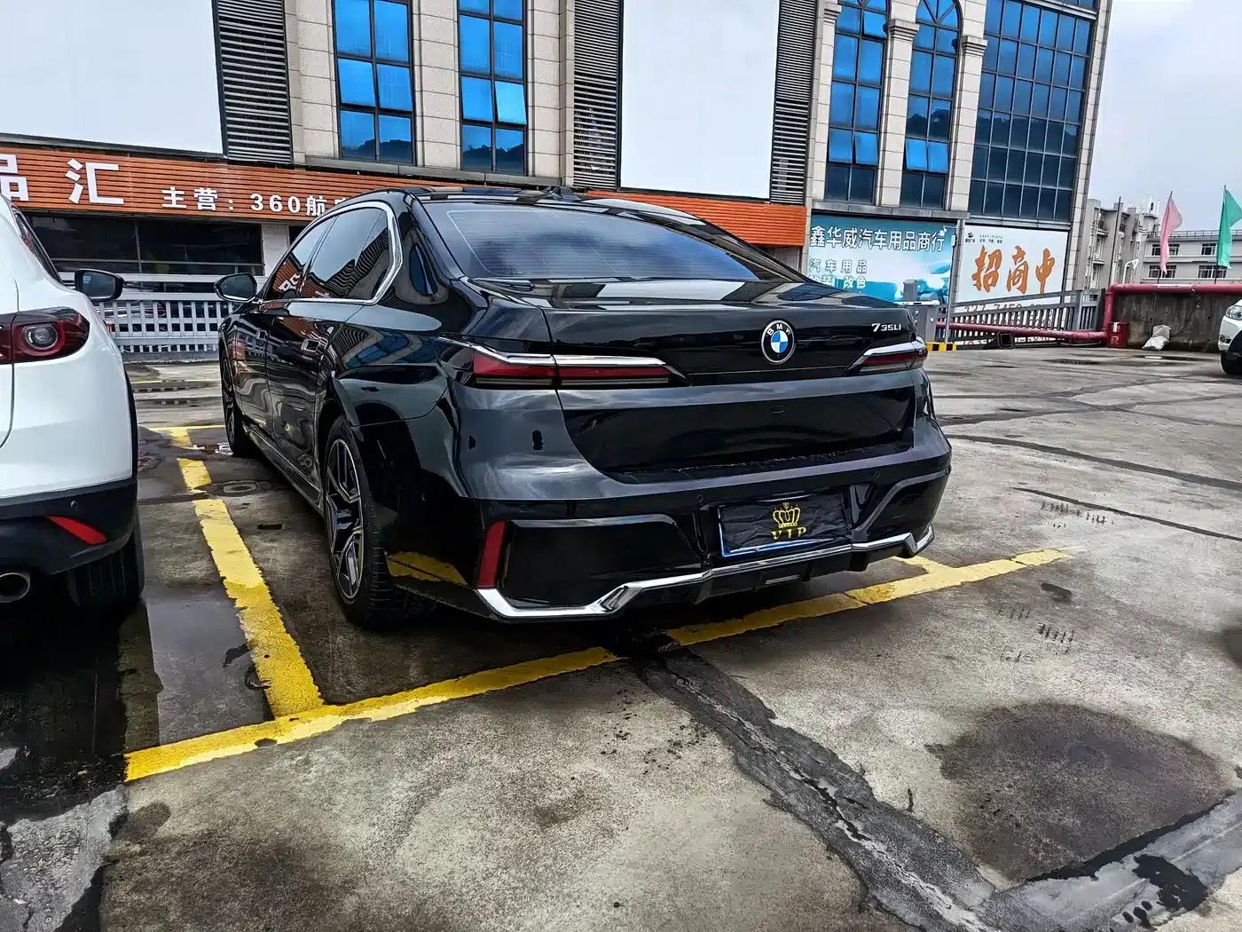 2023 BMW 7 Series 735Li M Sport Package — миниатюра 7
