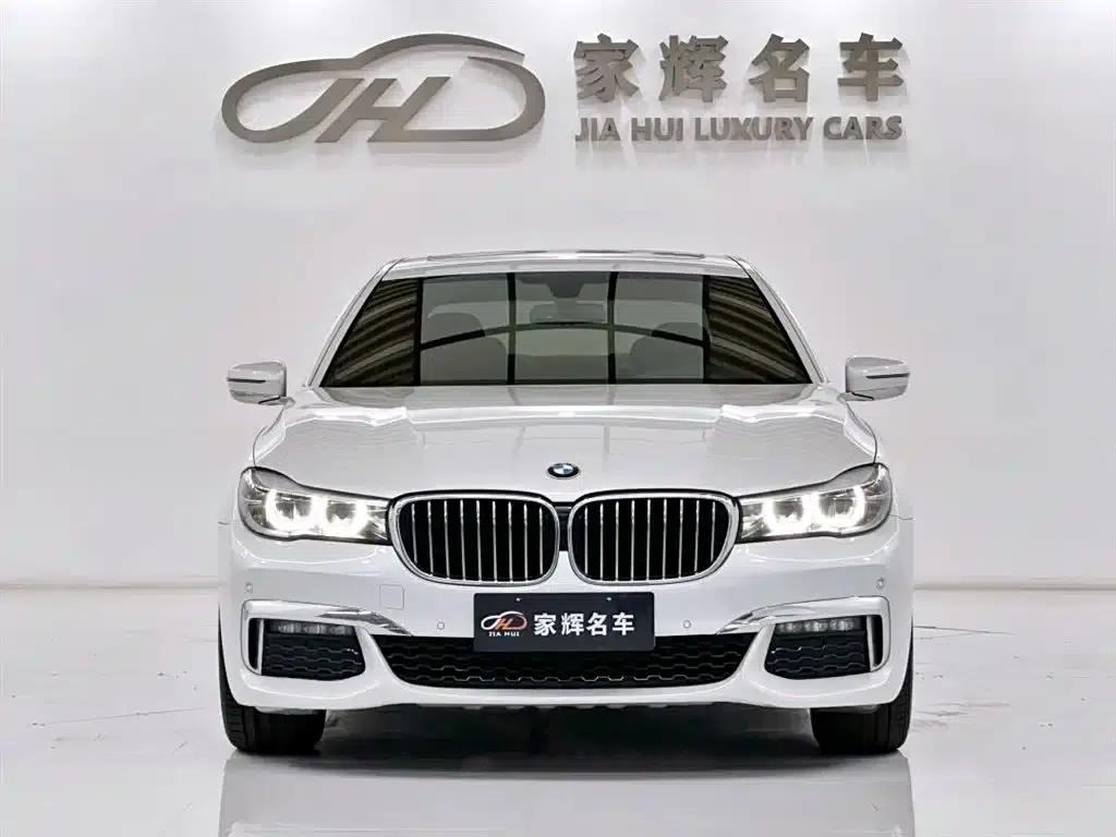 2018 BMW 7 Series 730Li Leading Edition M Sport Package — миниатюра 3