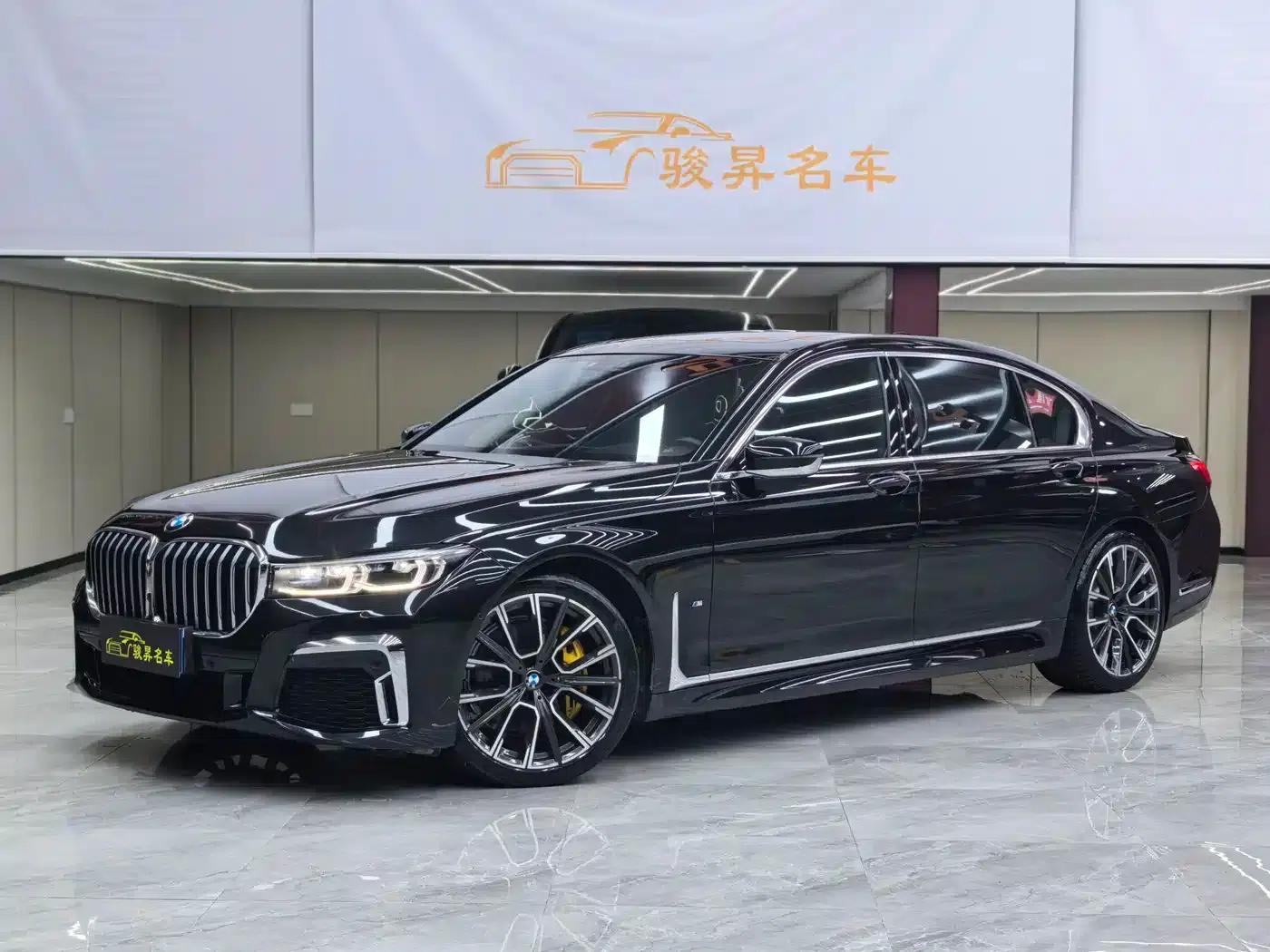 2019 BMW 7 Series Facelift 740Li Leading Edition M Sport Package — миниатюра 1