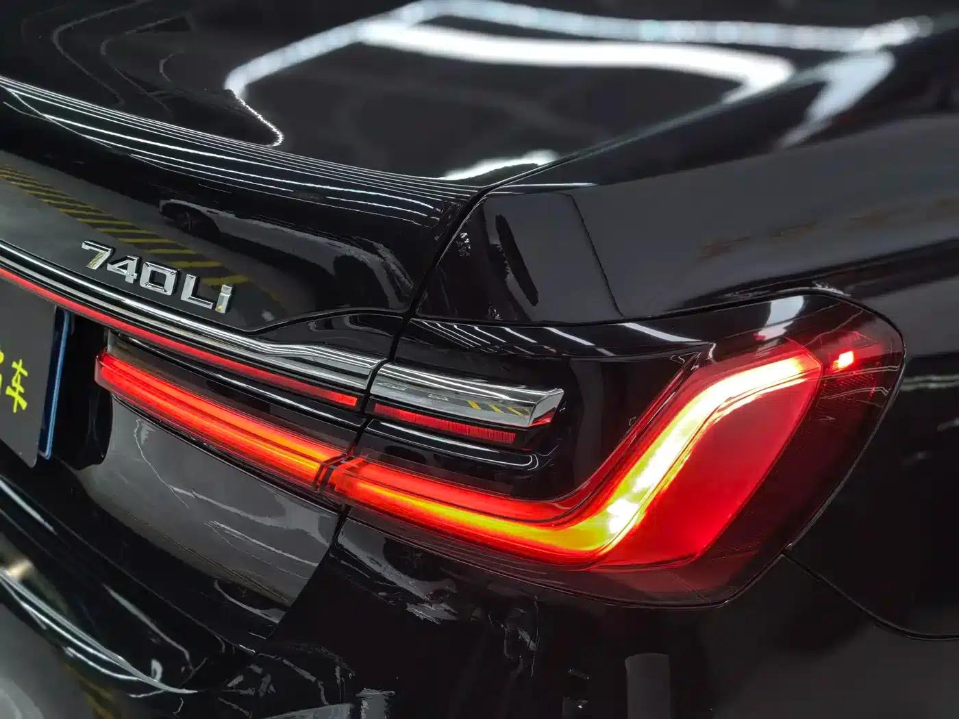 2019 BMW 7 Series Facelift 740Li Leading Edition M Sport Package — миниатюра 34