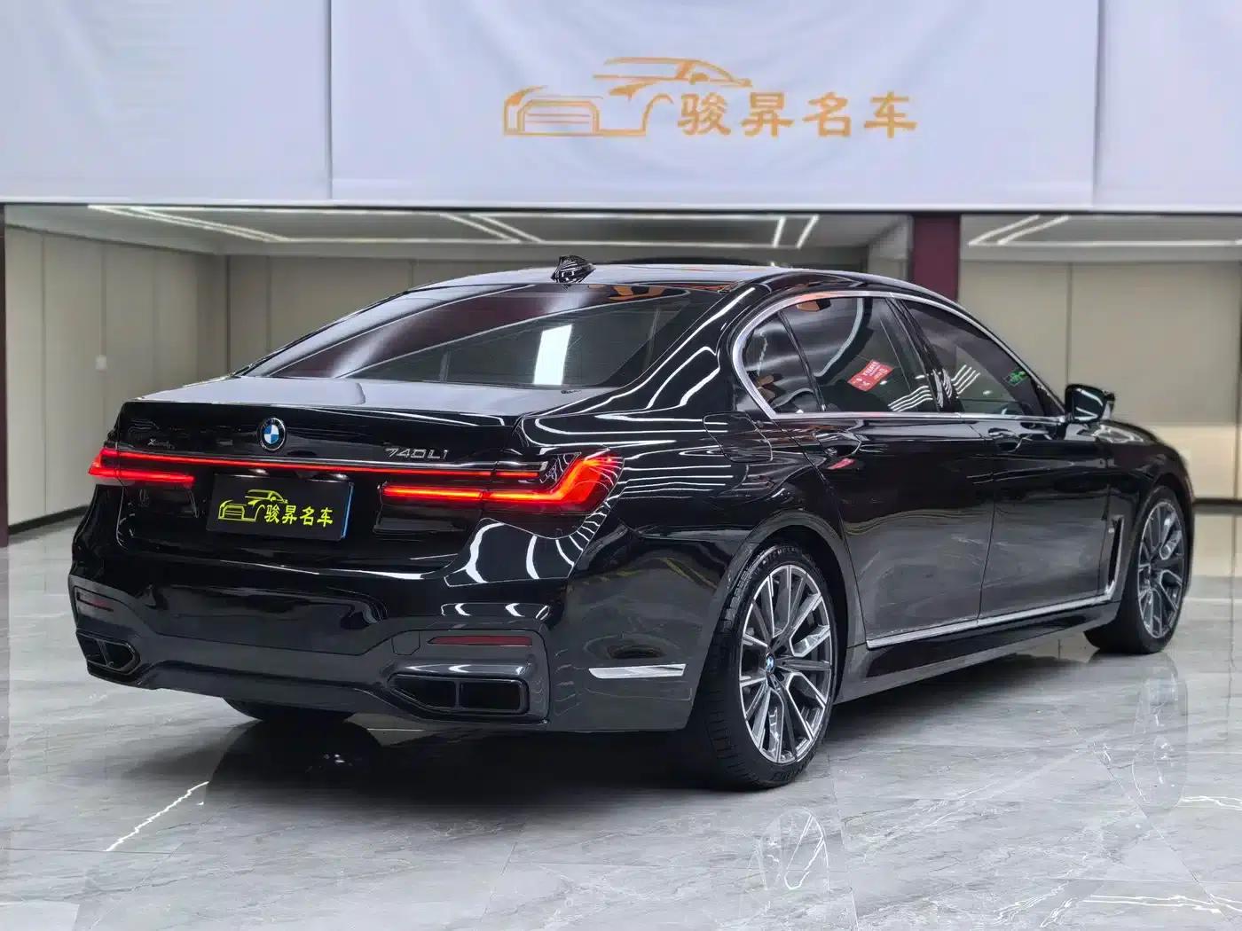 2019 BMW 7 Series Facelift 740Li Leading Edition M Sport Package — миниатюра 6