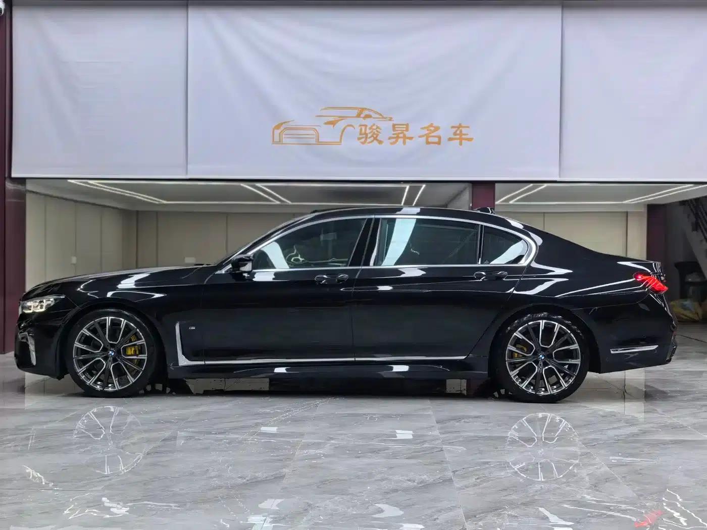 2019 BMW 7 Series Facelift 740Li Leading Edition M Sport Package — миниатюра 7
