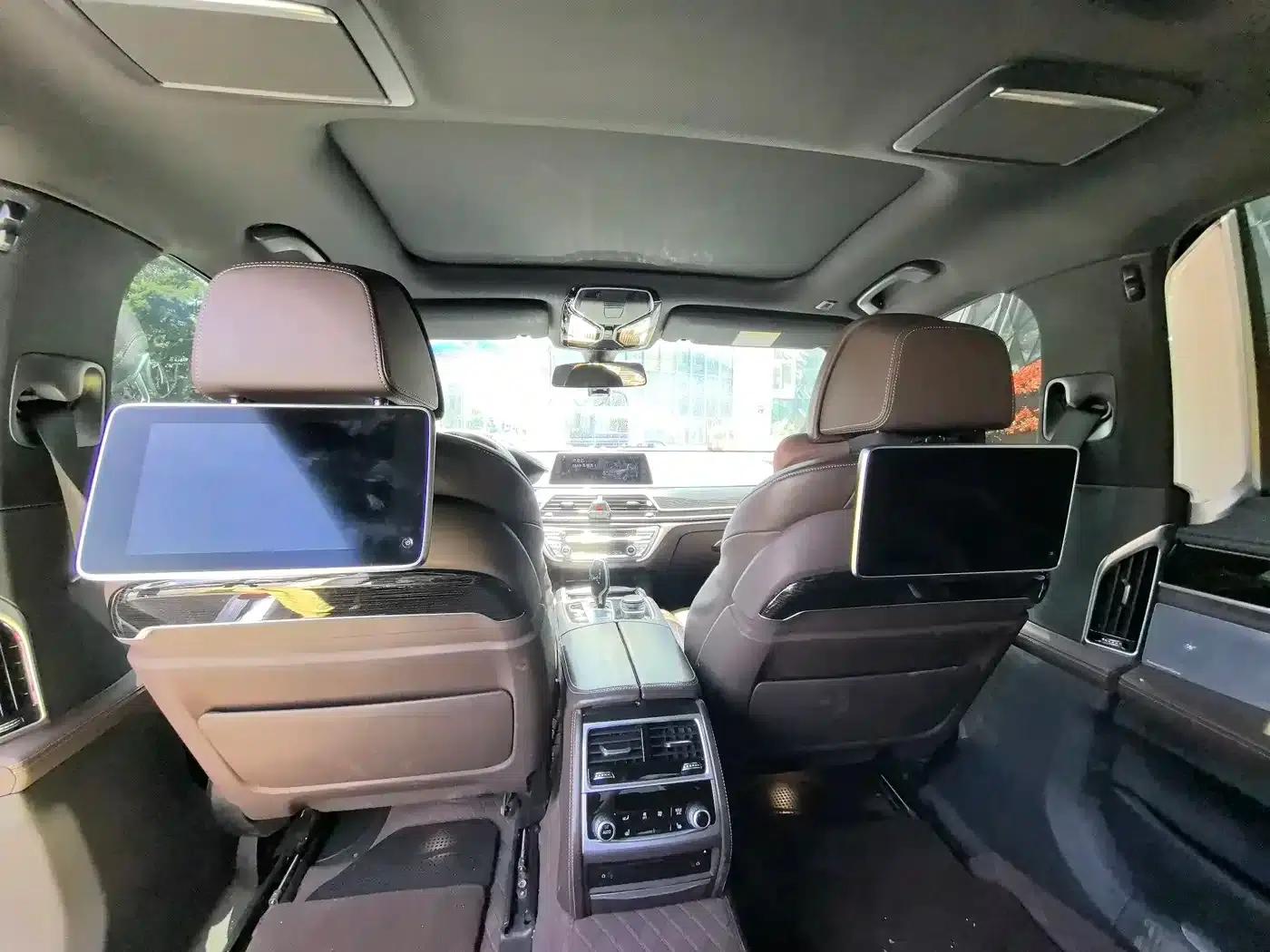 2018 BMW 7 Series 730Li Luxury M Sport Package — миниатюра 7