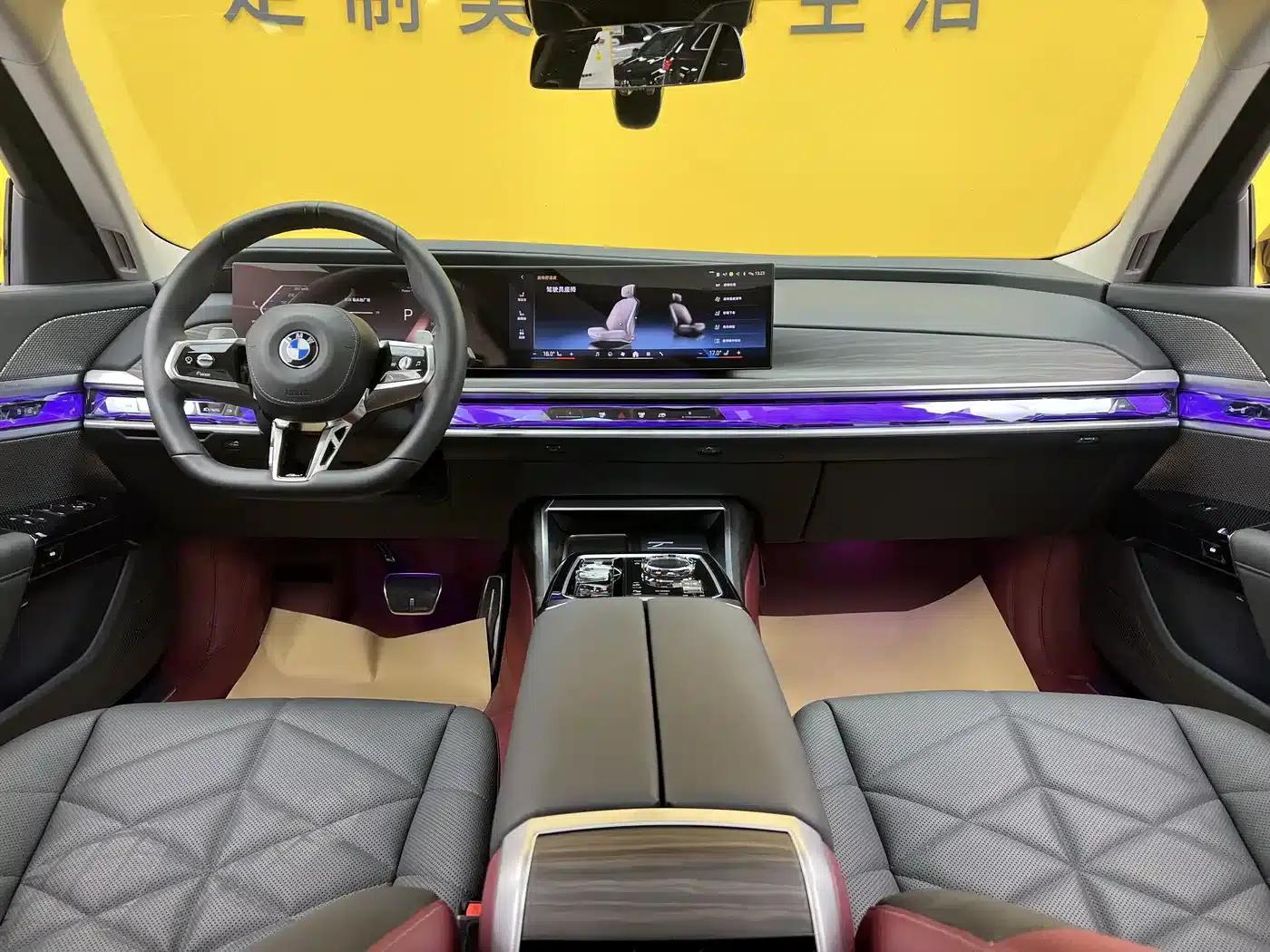 2023 BMW 7 Series 735Li Luxury Package — миниатюра 11