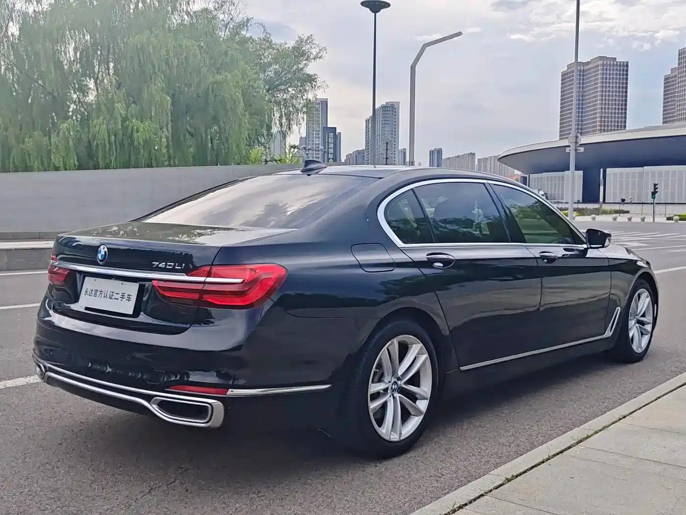 2018 BMW 7 Series 730Li Luxury Package — миниатюра 4