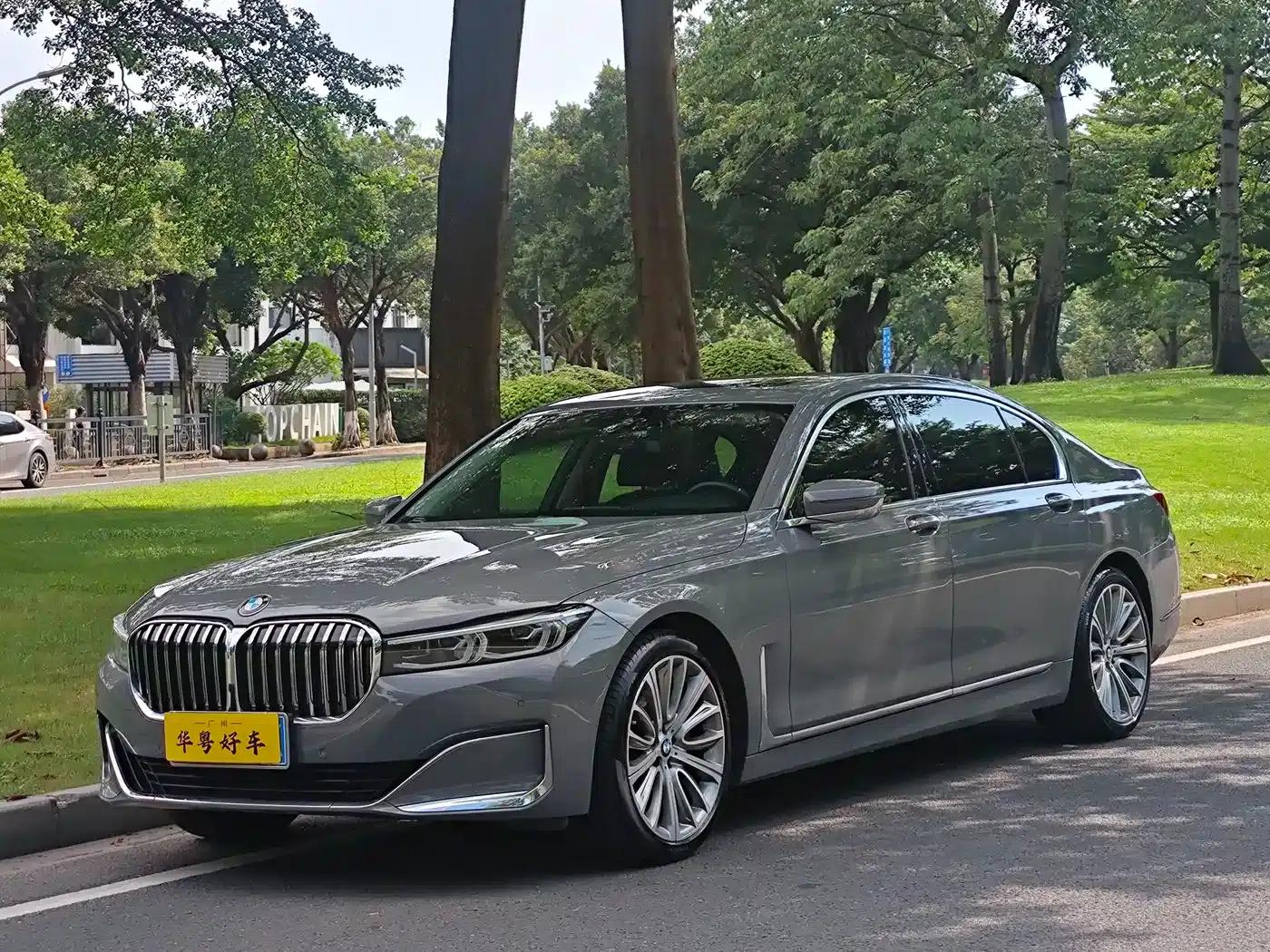 2021 BMW 7 Series 740Li Leading Luxury Package — миниатюра 1