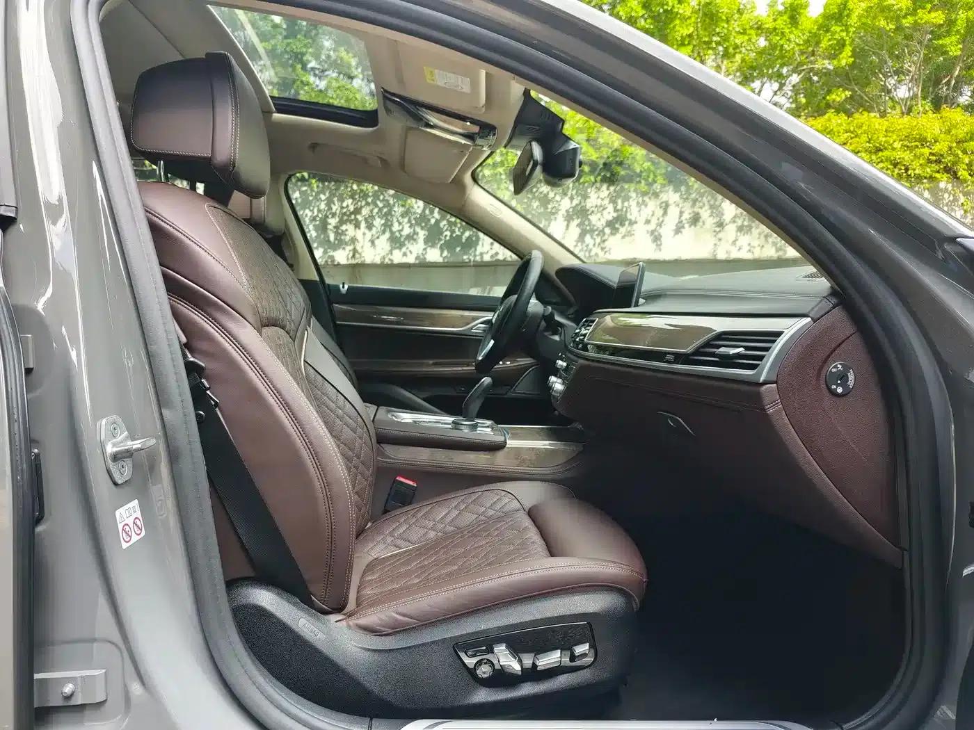 2021 BMW 7 Series 740Li Leading Luxury Package — миниатюра 7