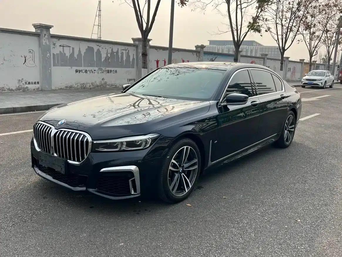 2021 BMW 7 Series 730Li M Sport Package — миниатюра 1