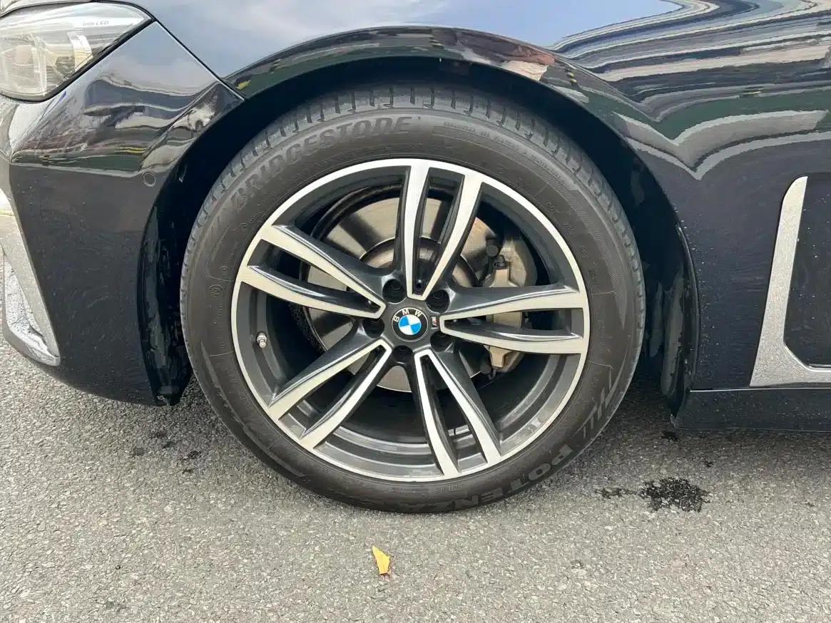 2021 BMW 7 Series 730Li M Sport Package — миниатюра 17