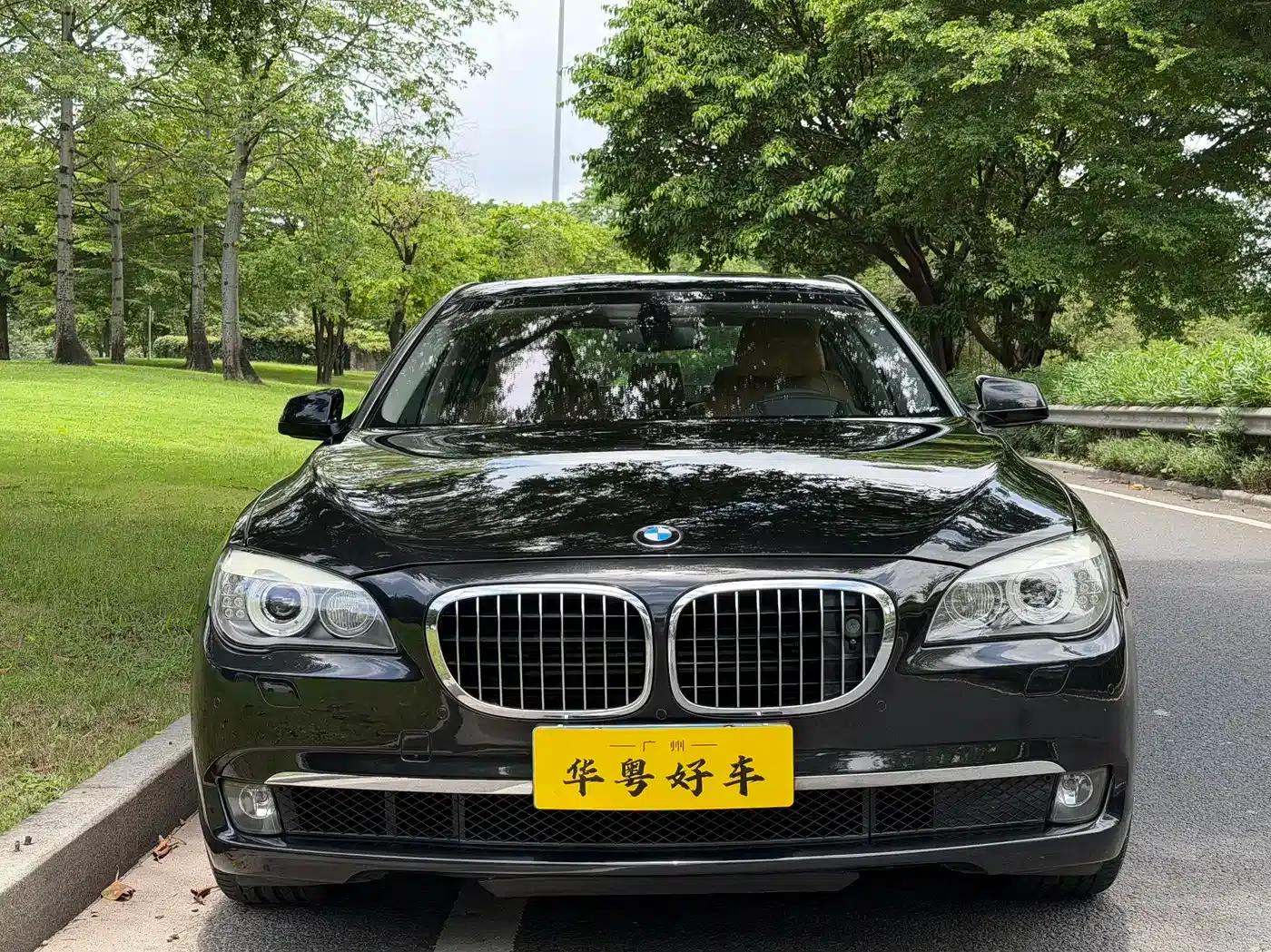 2011 BMW 7 Series 750Li xDrive — миниатюра 2