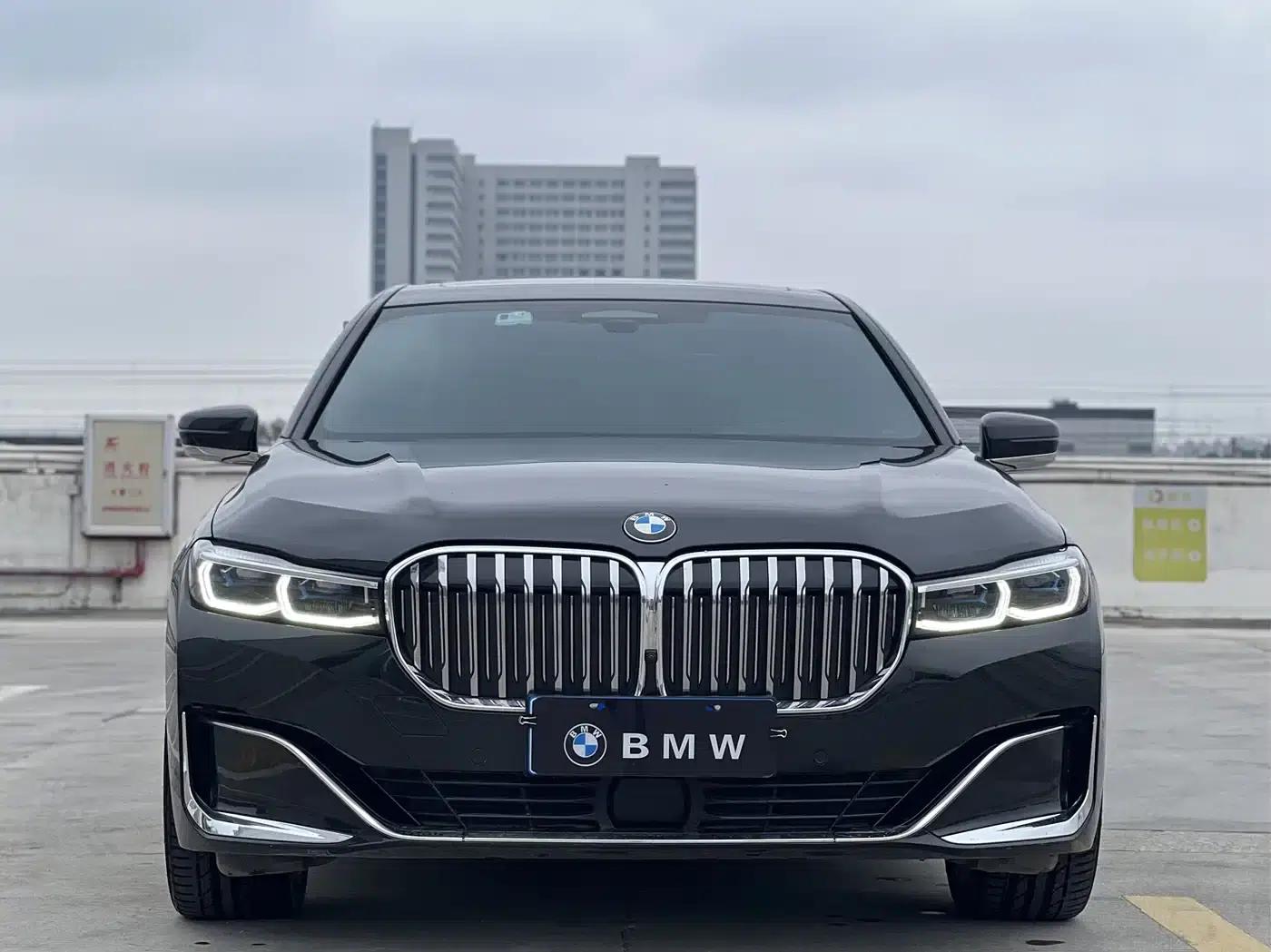 2022 BMW 7 Series 740Li xDrive Executive Luxury Package — миниатюра 2