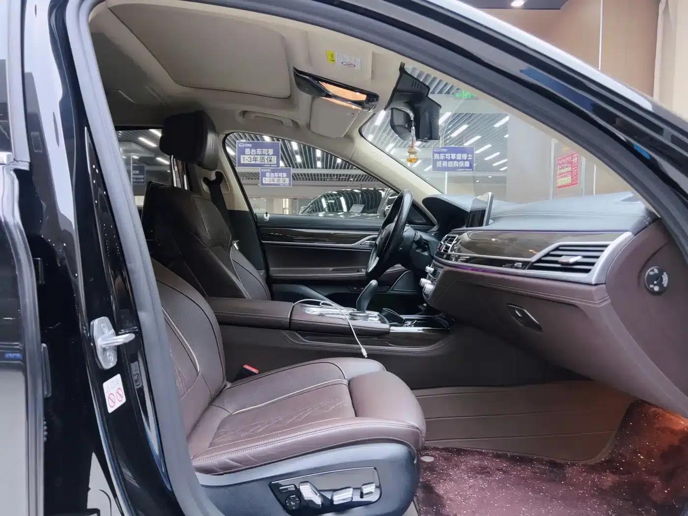 2019 BMW 7 Series Facelift 730Li Luxury Package — миниатюра 4