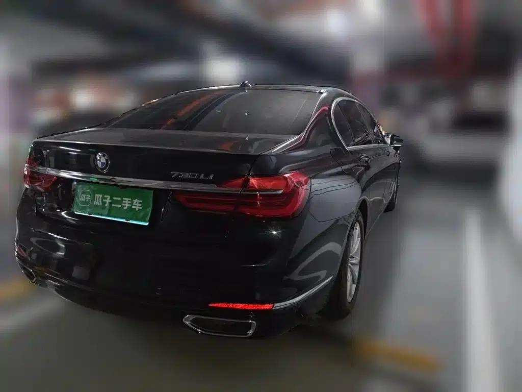 2016 BMW 7 Series 730Li Leading Edition — миниатюра 5
