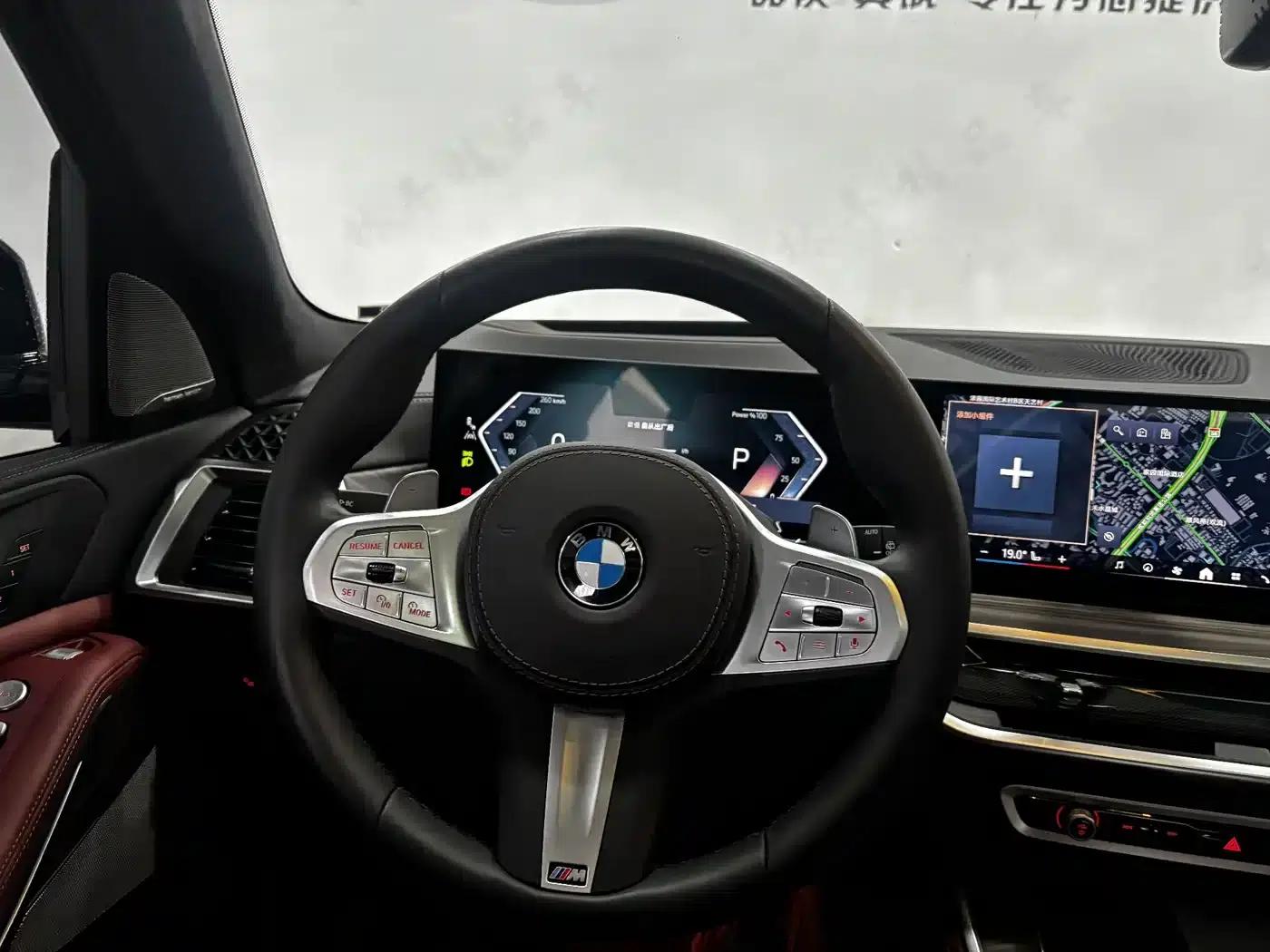 BMW X5 2025 xDrive 40Li M Sport Shadow Edition — миниатюра 17