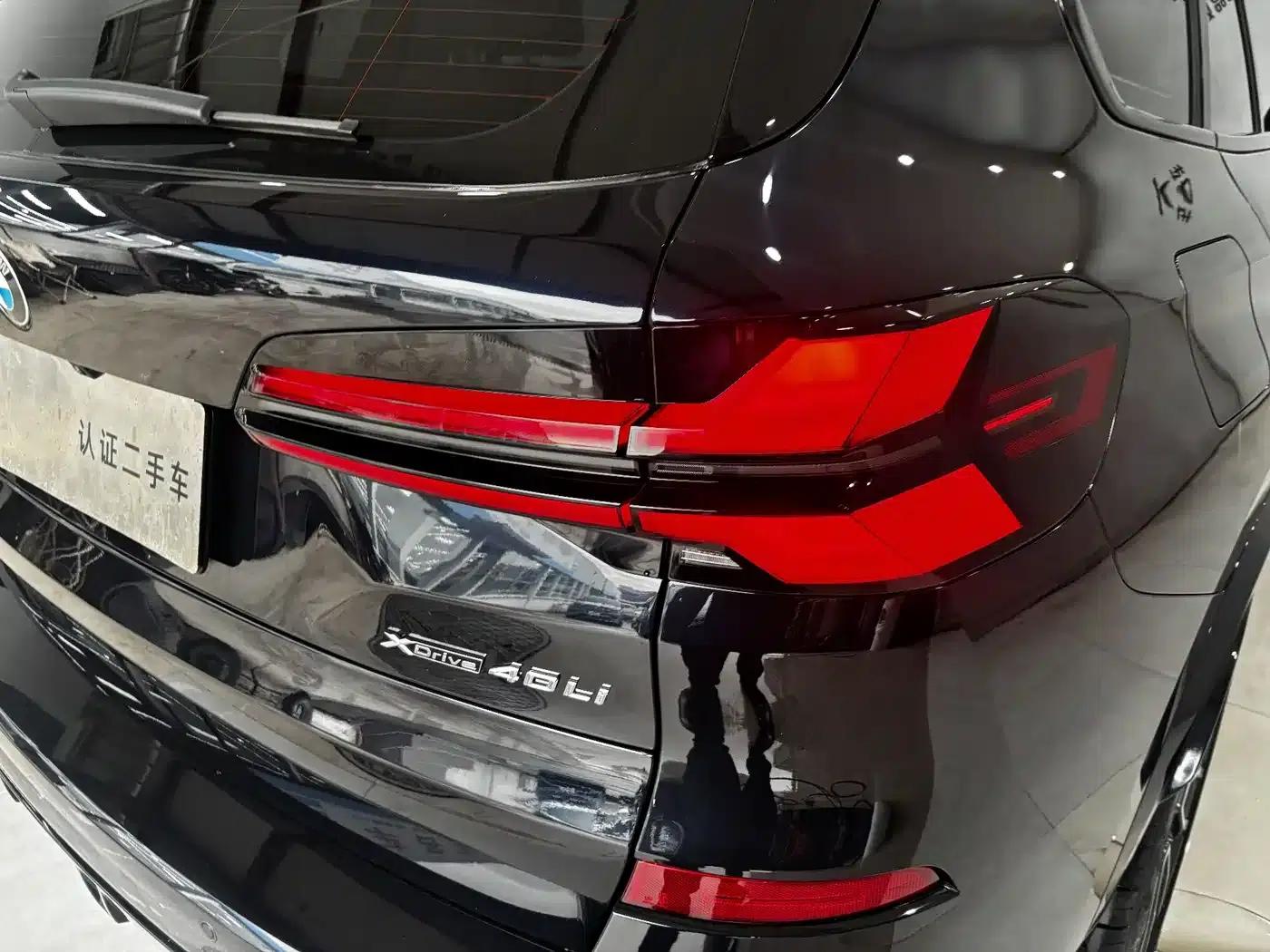 BMW X5 2025 xDrive 40Li M Sport Shadow Edition — миниатюра 9