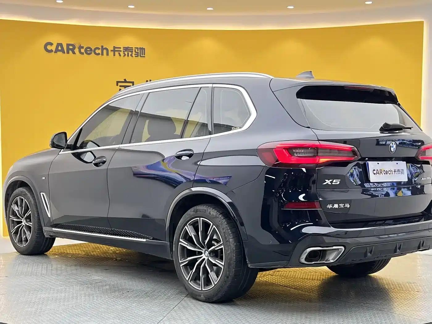 BMW X5 2022 Facelift xDrive 30Li M Sport Package — миниатюра 30