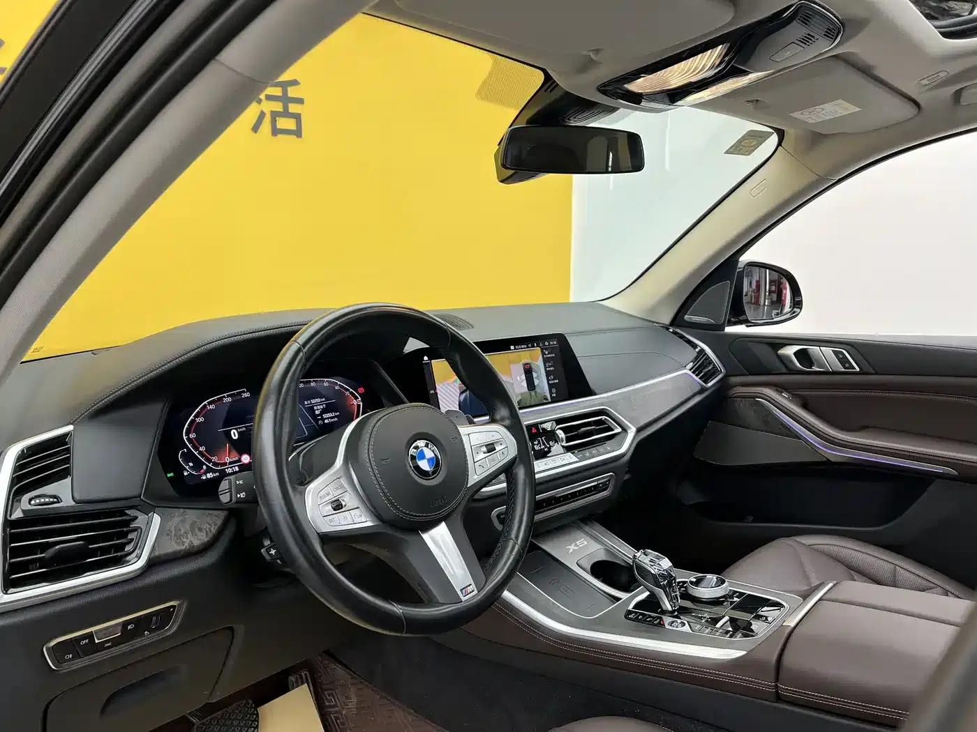 BMW X5 2022 Facelift xDrive 30Li M Sport Package — миниатюра 6