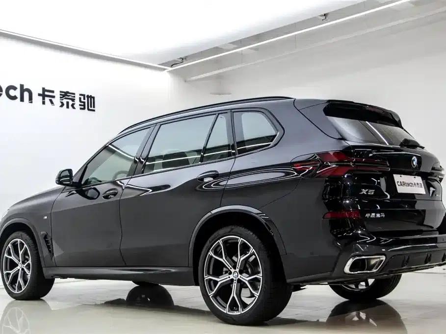 BMW X5 2023 xDrive 30Li M Sport Shadow Edition — миниатюра 32