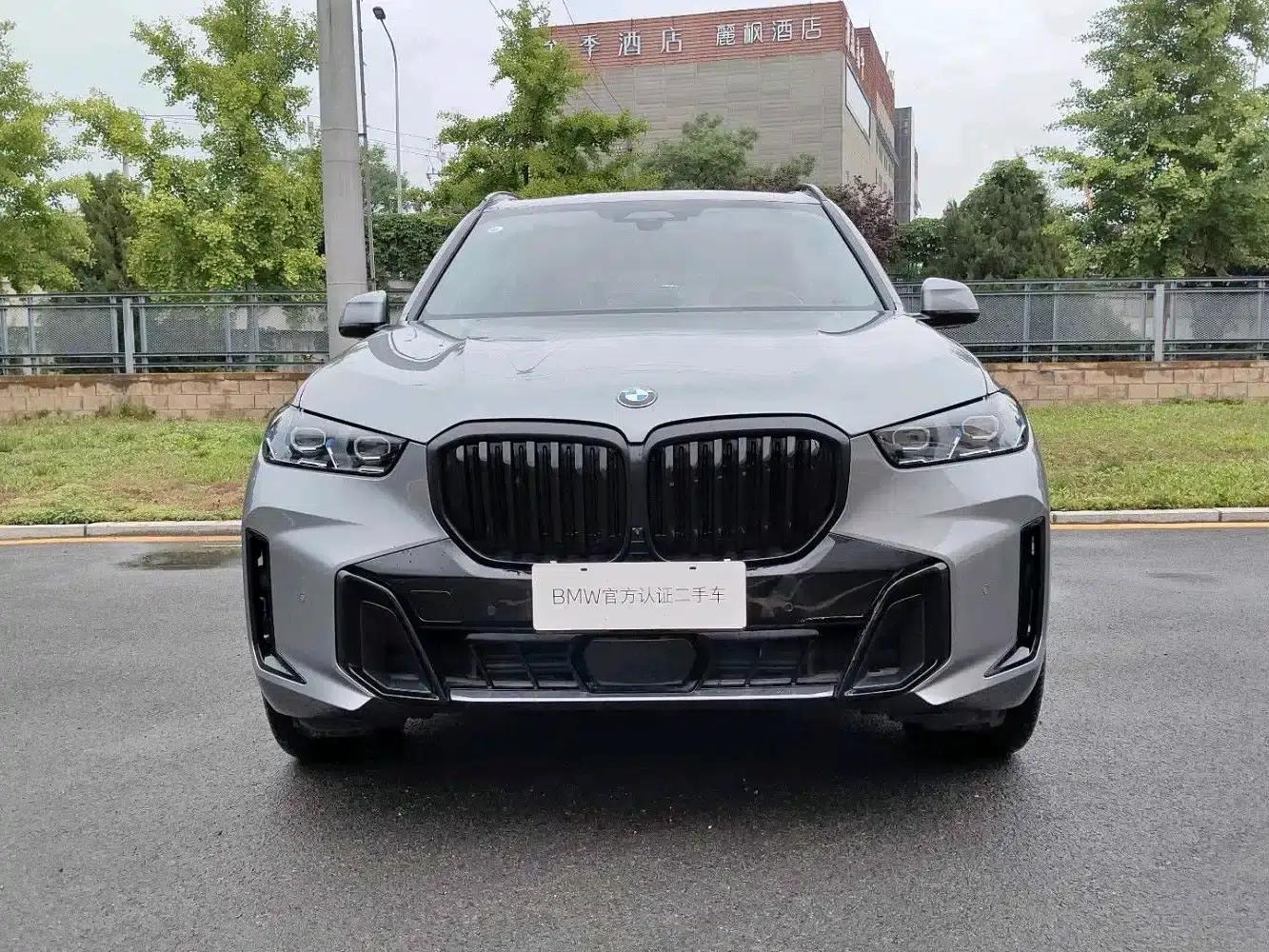 BMW X5 2025 xDrive 40Li M Sport Shadow Edition — миниатюра 2