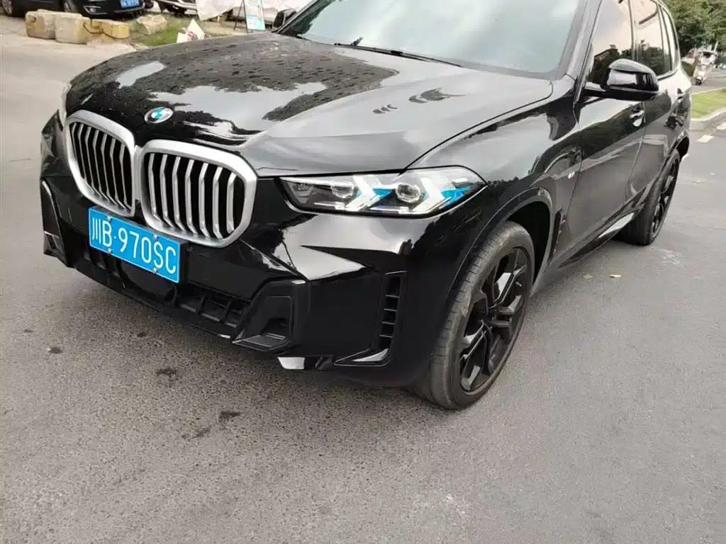 2026 BMW X5 xDrive 40Li M Sport Shadow Edition — миниатюра 1