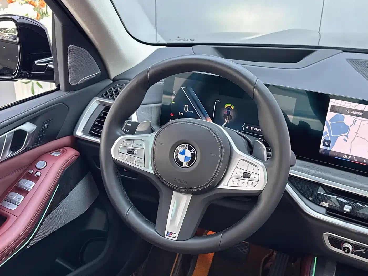 BMW X5 2023 xDrive 30Li M Sport Shadow Edition — миниатюра 5