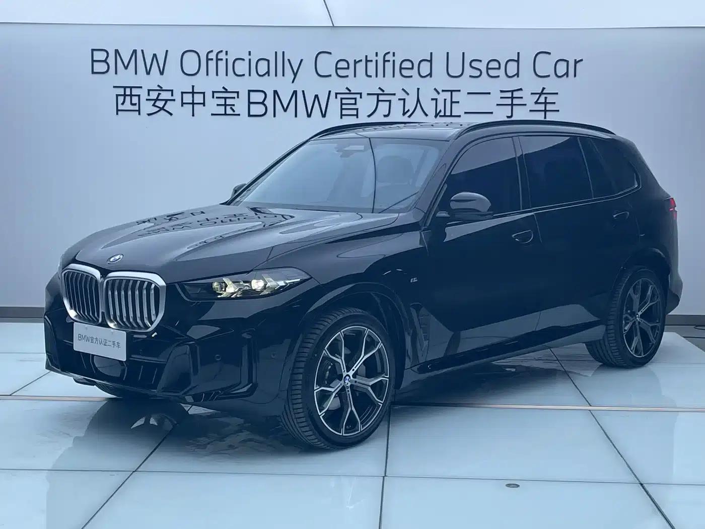 BMW X5 2026 xDrive 30Li M Sport Shadow Edition — миниатюра 1
