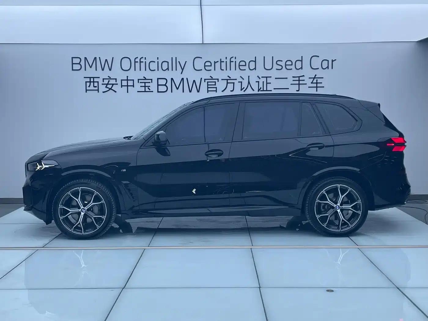 BMW X5 2026 xDrive 30Li M Sport Shadow Edition — миниатюра 3